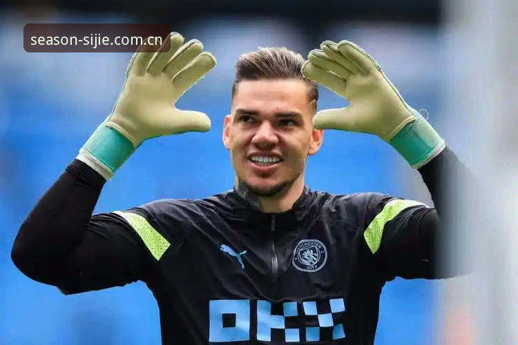 四季体育赛事回放安装教程 曼联中场引援双线作战,托纳利与埃德松交易深度解析